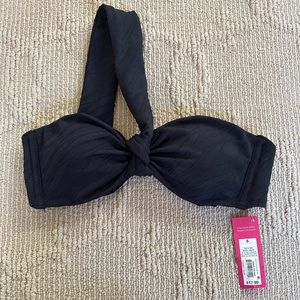 NWT Target bikini top!!